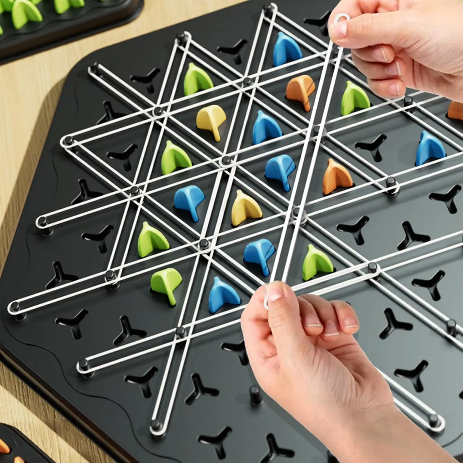 OEM Mailfull Triggle Game Triangle Chess Board Table Family Party Manufacturer, Factory