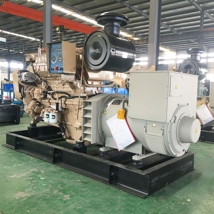 70kw مولد ديزل رئيسي بحري من كامينز مع 6bt5.9-GM83 محرك بديل ستامفورد