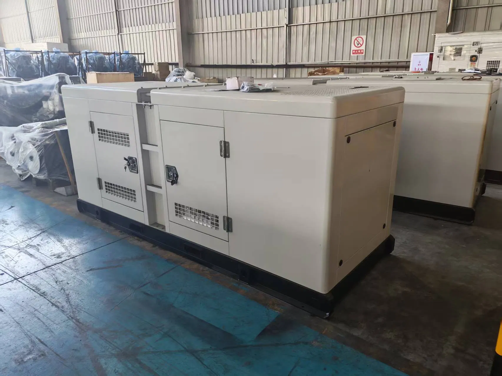 مجموعة مولدات الديزل الاحتياطية الفعالة مع 100kVA إلى 500kVA التحكم عن بُعد التلقائي للتشغيل المستمر طويل الأمد للمولد