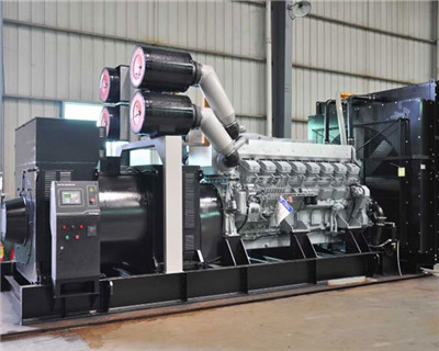 مولد ديزل من نوع حاوية صامتة / ميتسوبيشي مفتوح بقوة 1000kw