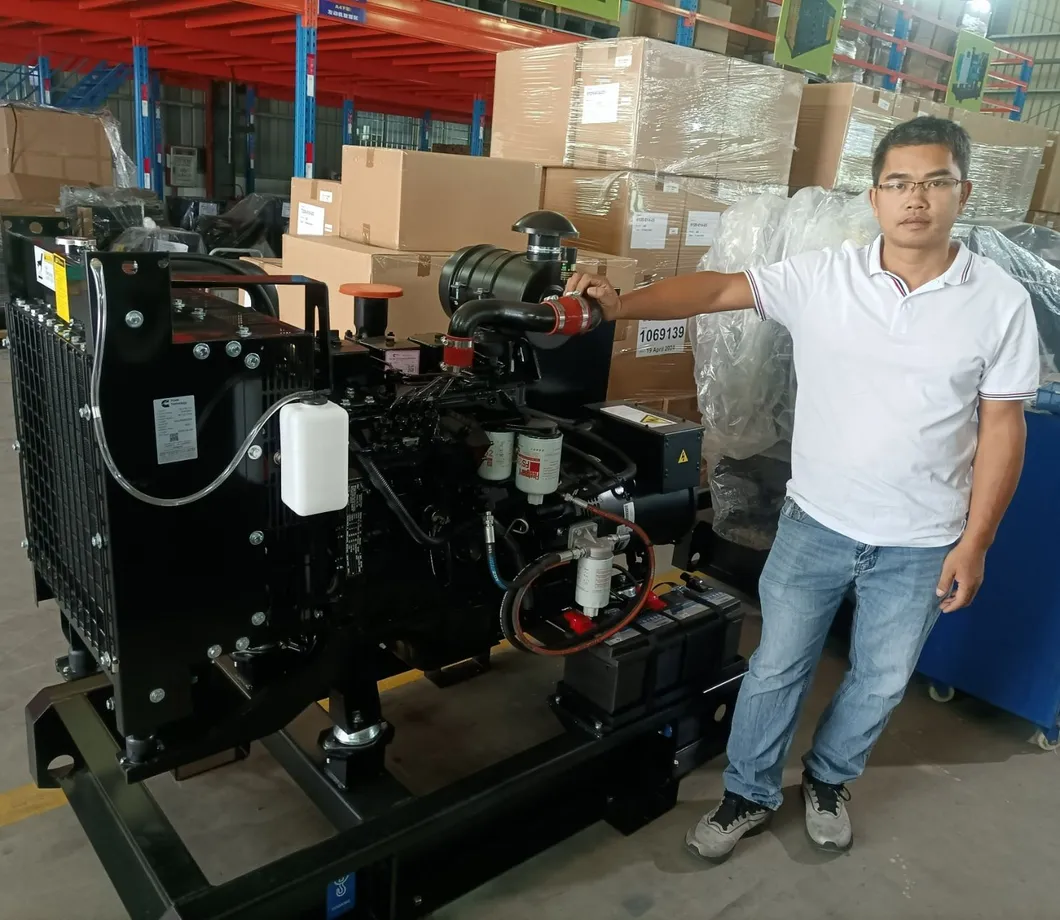 33kVA مولد ديزل كمينز في وضع الاستعداد 4b3.9-G12 مجموعة مولدات محرك كمينز Mc33D5 مولد