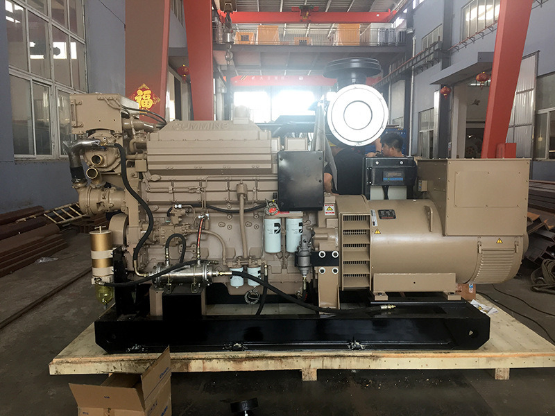 70kw مولد ديزل رئيسي بحري من كامينز مع 6bt5.9-GM83 محرك بديل ستامفورد