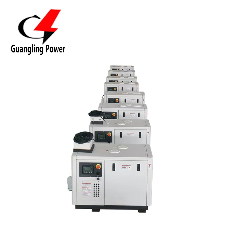 3kVA 3.5kVA 4kVA 5kVA 5.5kVA 6kVA 6.5kVA 7kVA 7.5kVA 8kVA 8.5kVA 10kVA 12 كيلو فولت أمبير 15kVA 20kVA 25kVA 30ka قائمة أسعار مولدات الديزل البحرية الصامتة المبردة بالماء البحري