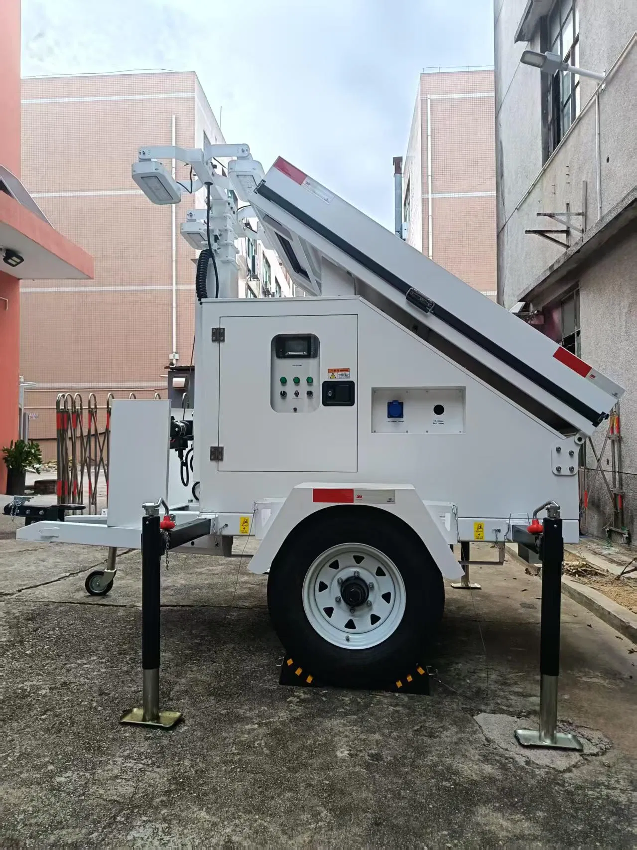 برج إضاءة شمسية متنقل مع 3kw مولد ديزل، برج إضاءة LED محمول لمواقع البناء والاستخدام الطارئ