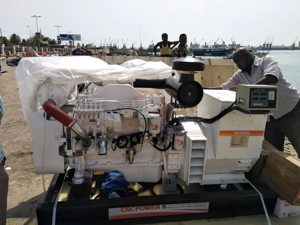 مجموعة مولدات الديزل البحرية بمحرك مشهور 100kVA مولد الديزل البحري