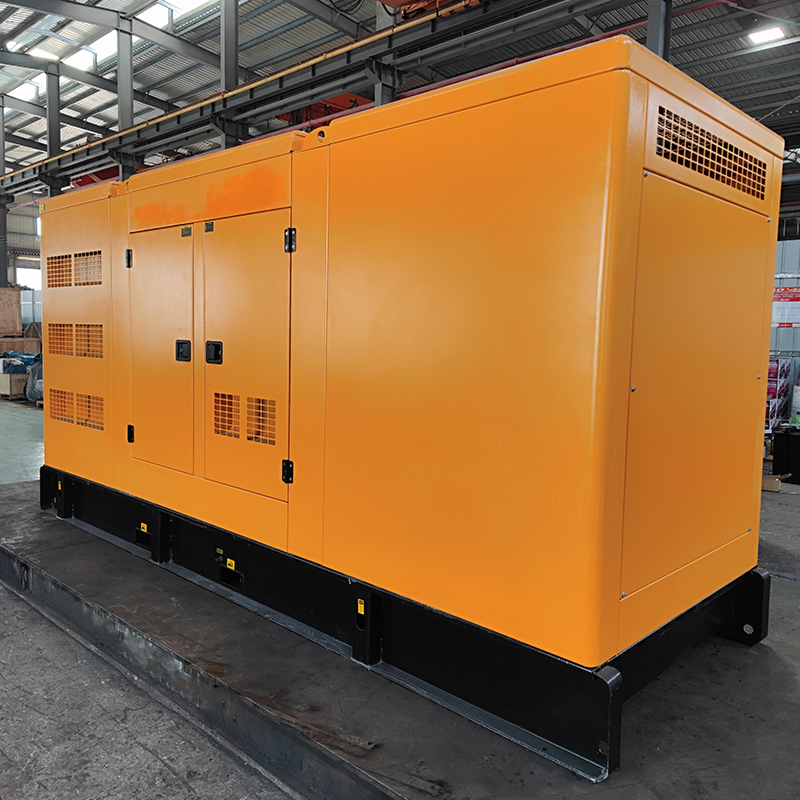 50Hz/60Hz 80kw 100kVA مظلة صوتية منخفضة الضوضاء عازلة للصوت مولد كهربائي ديزل مزود بمحرك ويشاى يوتشاى كامينز للاستخدام الصناعي والمنزلي والفندقي