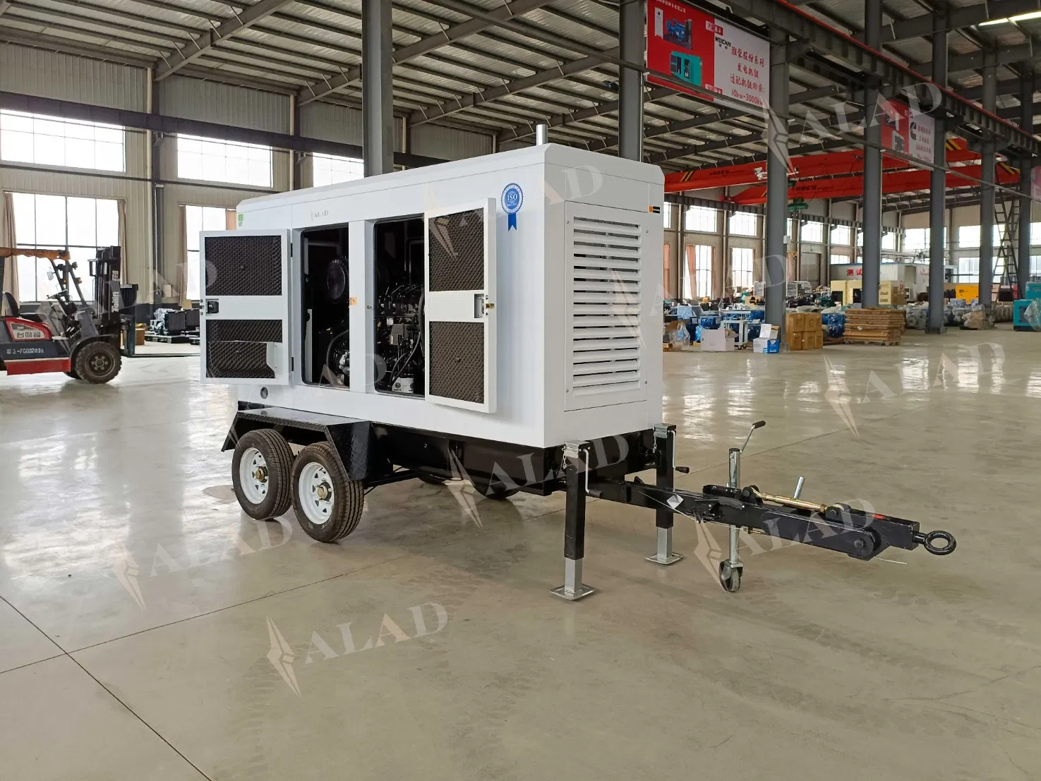 برج إضاءة متنقل مولد ديزل على Trailer90kw 100kw 150kVA 180kVA 200kVA