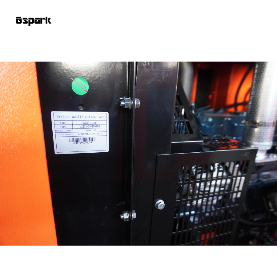 مولد ديزل صامت بمحرك ياباني كوماتسو بمستوى ضوضاء منخفض 20kw 30kw