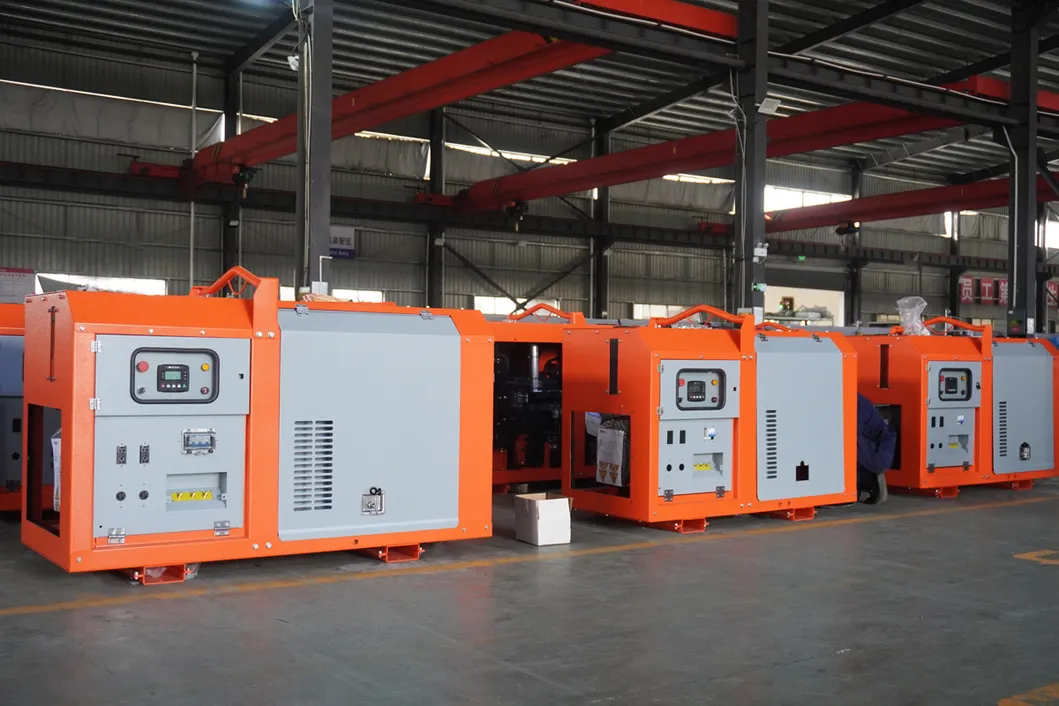 مولد ديزل صامت بمحرك ياباني كوماتسو بمستوى ضوضاء منخفض 20kw 30kw