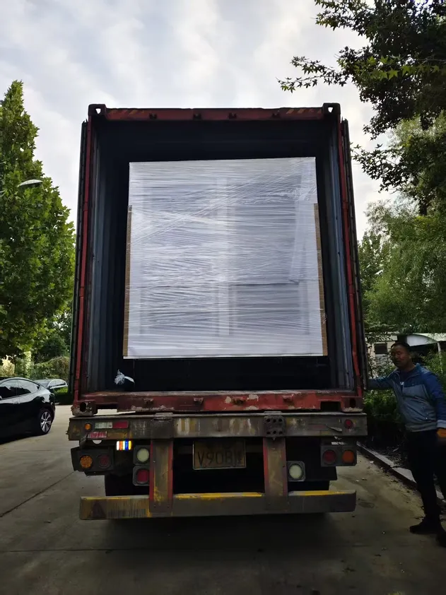 تغليف المولدات للتصدير