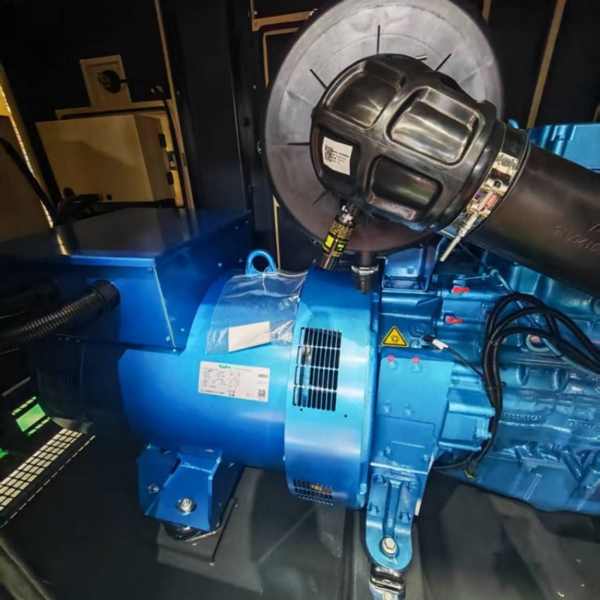 نوع صامت 440kVA مجموعة مولدات ديزل ويشاى إمداد الطاقة الصناعية
