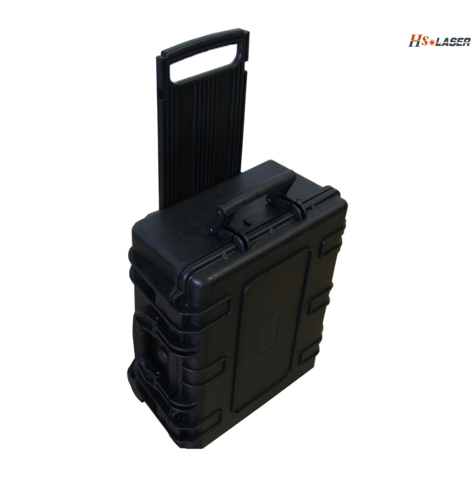 Compact Movable Laser Rust Removal System 300W 200W for Oil Pipeline Surface Cleaning