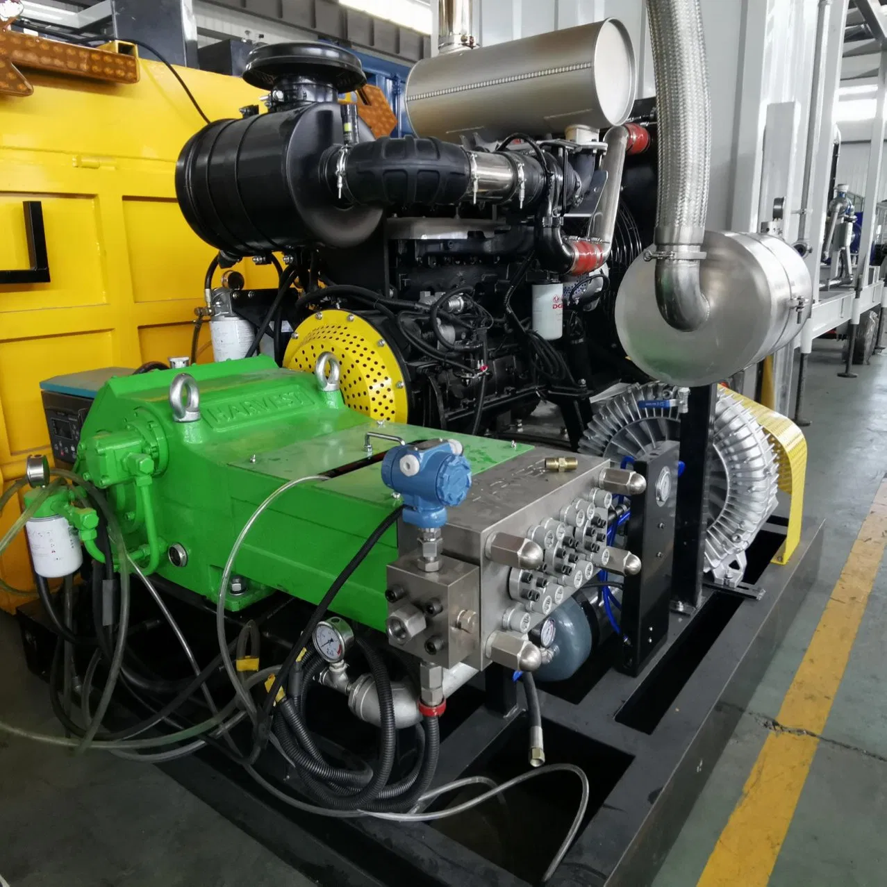 180MPa 80lpm High Efficient Pressure Waterjet Cleaning System