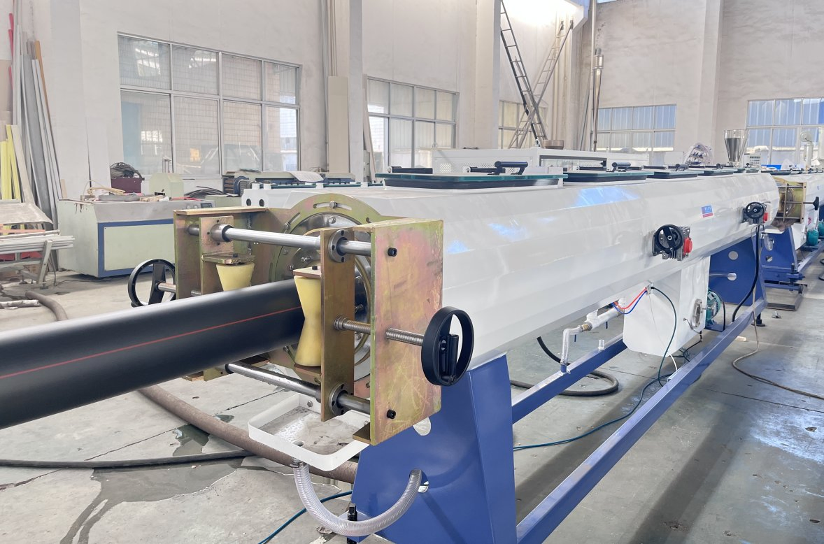 50-160mm HDPE PE PPR PP Pipe Plastic Machine Recycled Material for PE Irrigation Pipe Equipment Plant