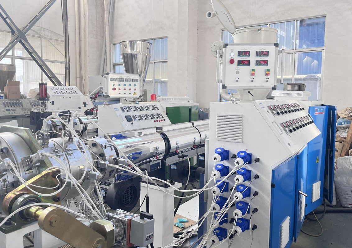 50-160mm HDPE PE PPR PP Pipe Plastic Machine Recycled Material for PE Irrigation Pipe Equipment Plant