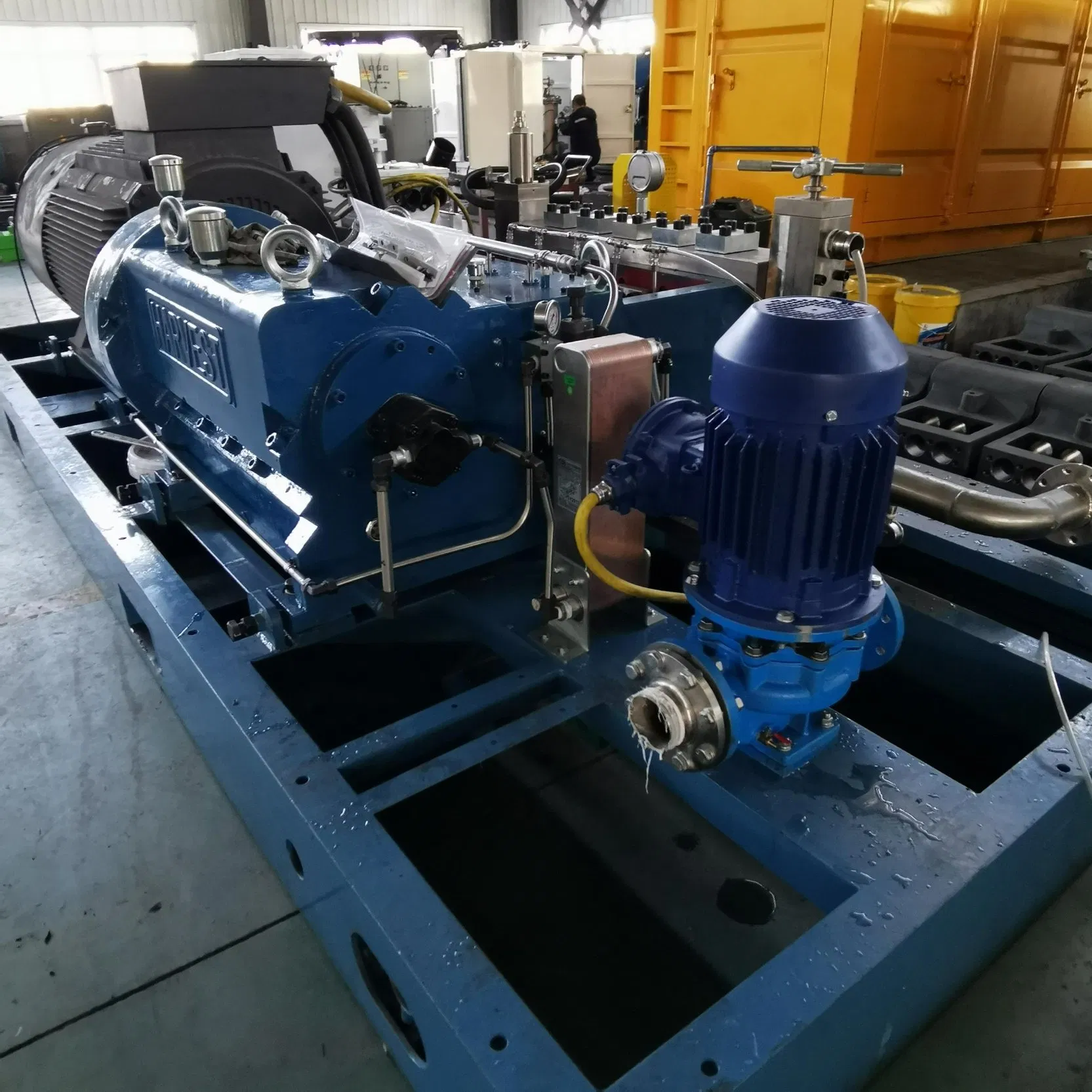 2800bar 1030lpm Multi Industry High Pressure Waterjet Cleaning System