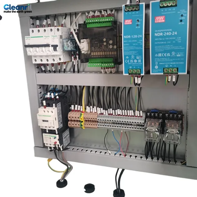 Cleaning System Detail 3