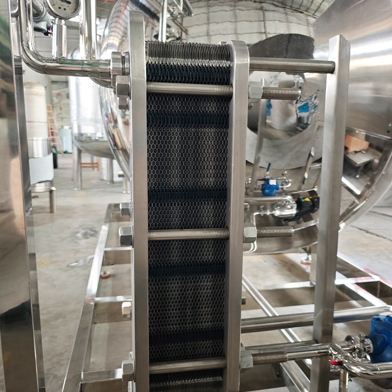 Maike 1-Ton Semi-Automatic Three Tank Split CIP Cleaning System for Liquid Filling Production Line Pipeline Equipment Cleaning