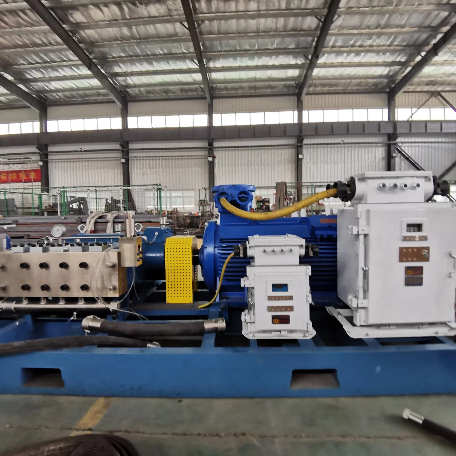 2800bar 1030lpm Multi Industry High Pressure Waterjet Cleaning System