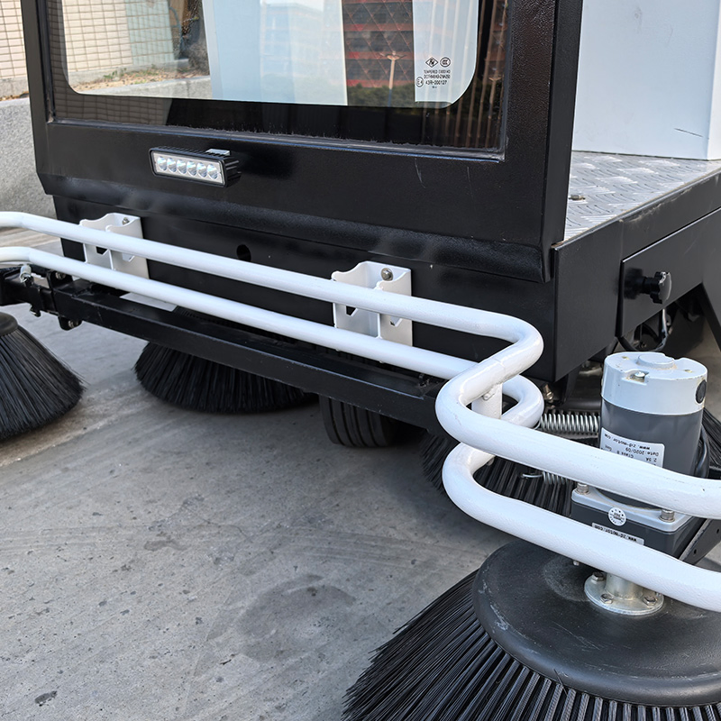 Heavy-Duty Commercial Floor Cleaning Equipment for Large Spaces