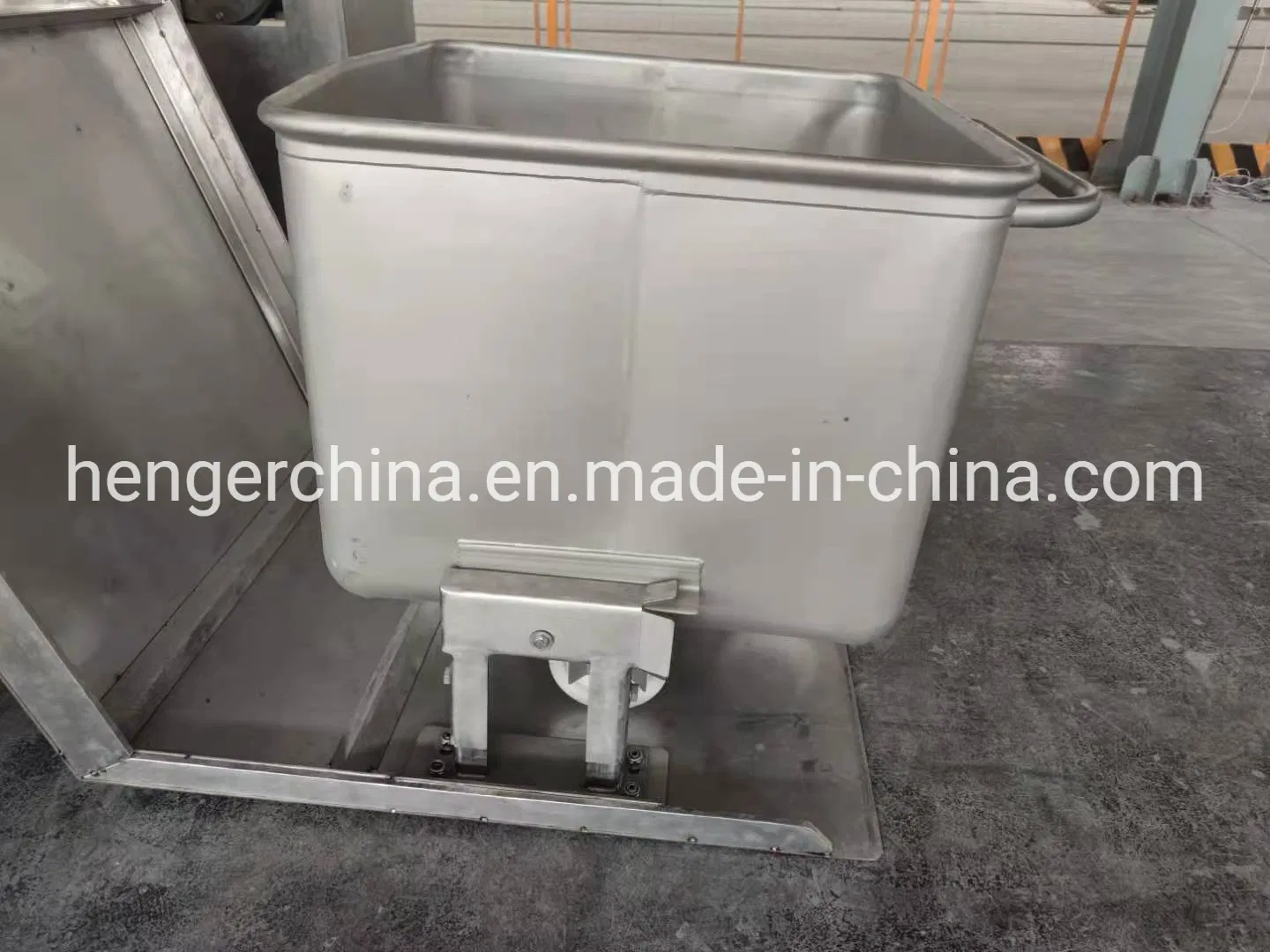 Sausage Processing Factory Cleaning Equipment for 200L Meat Trolley