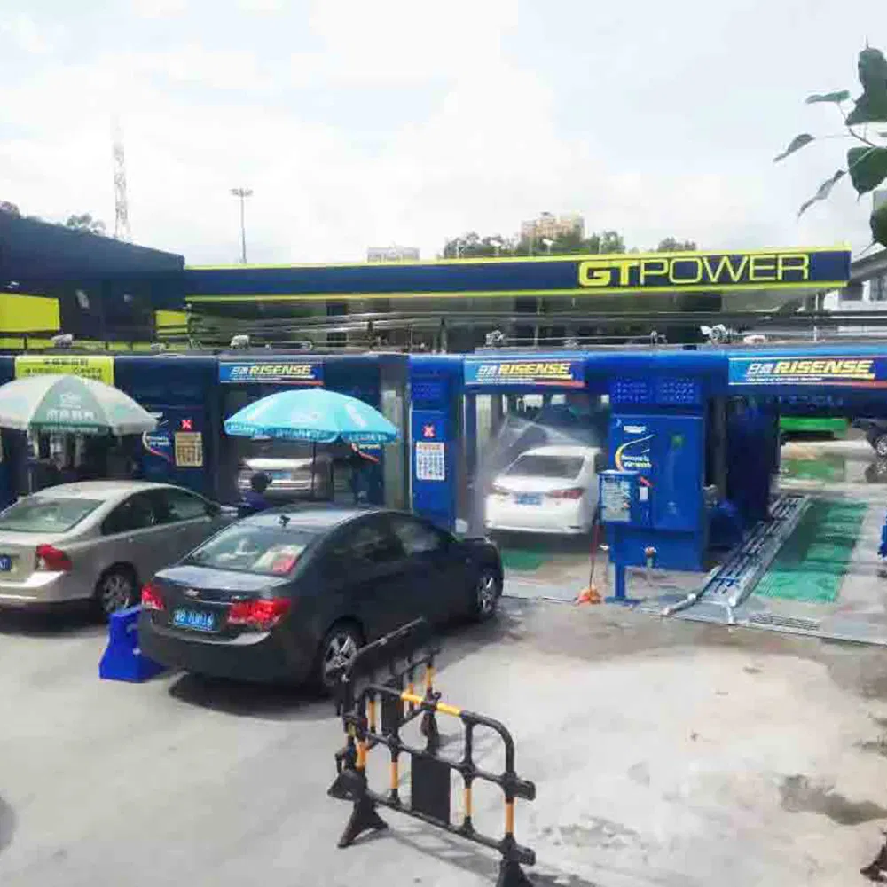 Versatile Vehicle Cleaning System with Automatic Car Washing Machine Capabilities