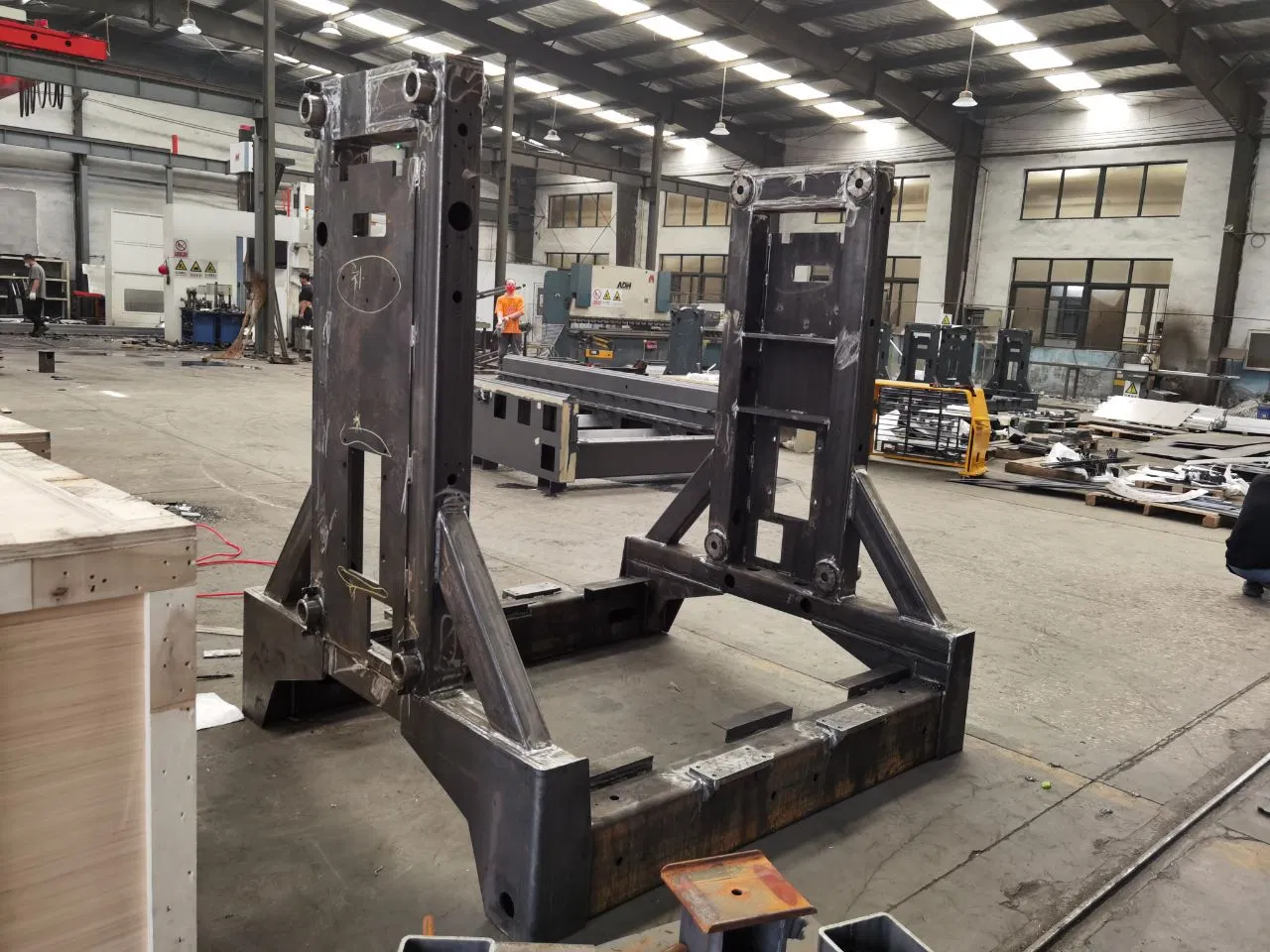 CNC Machining Parts Stainless Steel Sheet Metal Fabrication Heavy Metal Welding Parts for Logistics Equipment