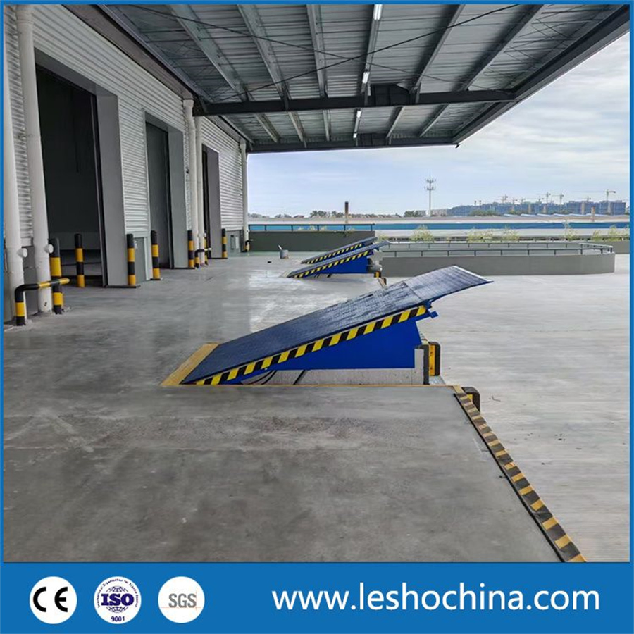Top Quality Manufacturer Factory Direct High Quality Hydraulic Equipment Loading Dock Leveler with Dock Leveler Power Unit