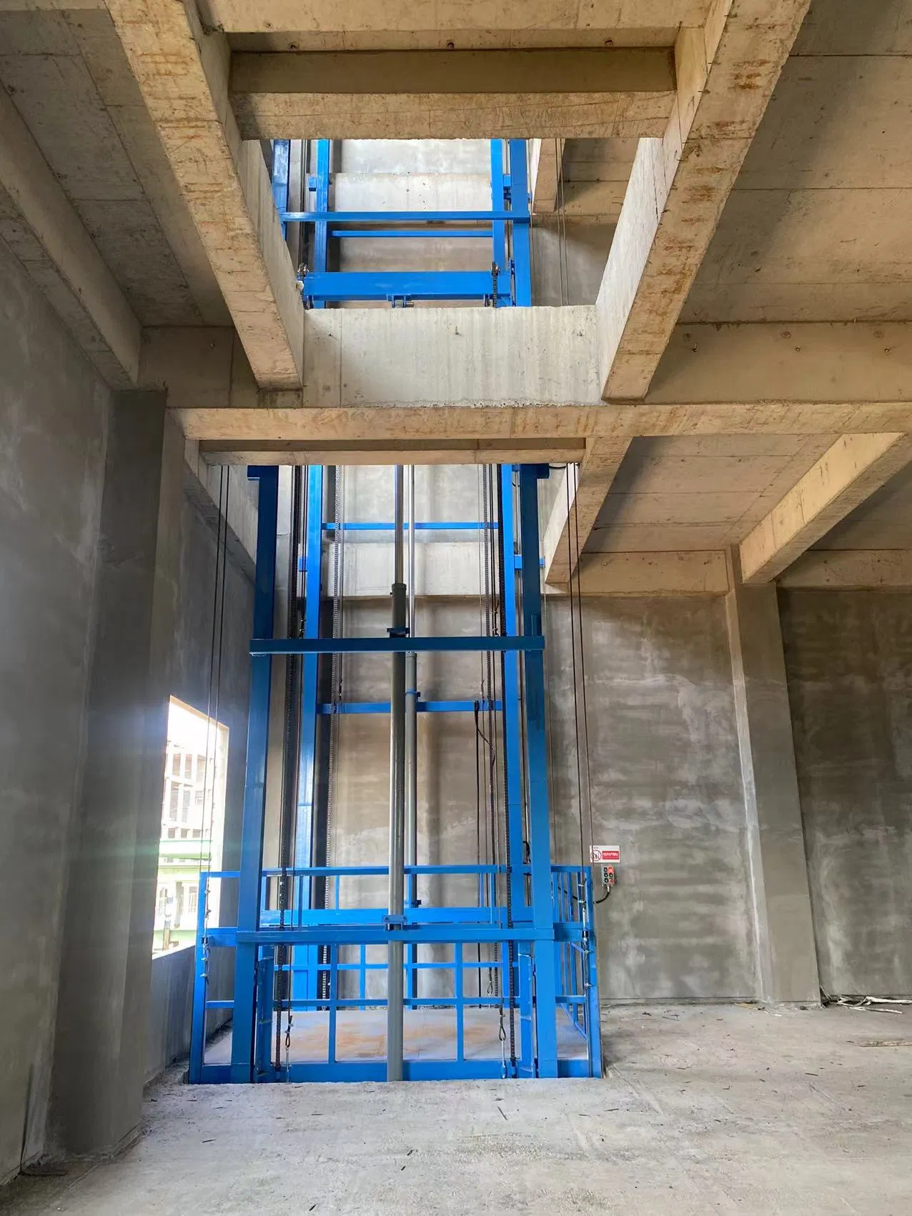 Safe and Reliable Dual Rail Heavy Load Design Guide Rail Cargo Lift