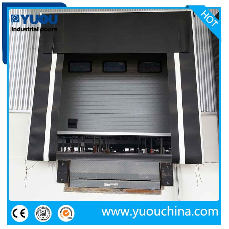 Retractable Dock Seal for Loading Bay