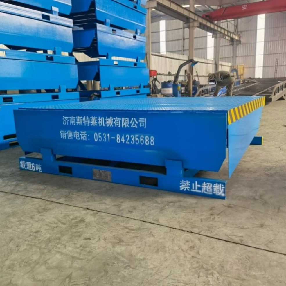 Hydraulic Power Dock Ramp Lifting Platform Fixed Loading Unloading Dock Leveler Lift Table Work Equipment