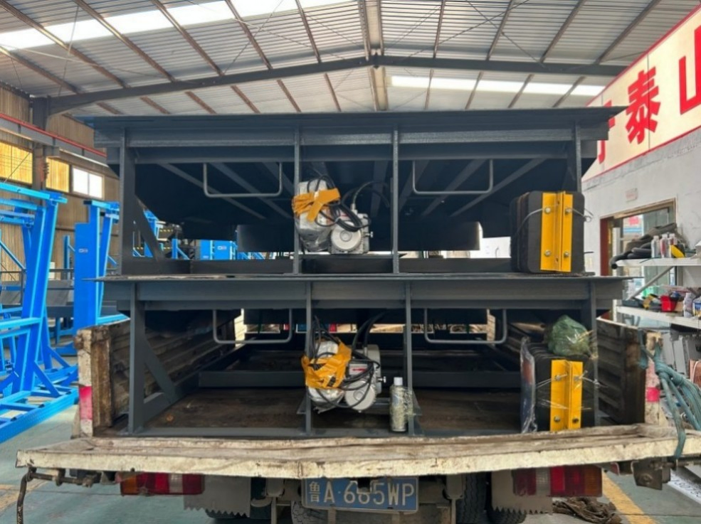 Hydraulic Power Dock Ramp Lifting Platform Fixed Loading Unloading Dock Leveler Lift Table Work Equipment