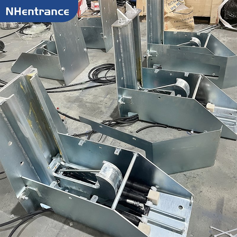 Automatic Locking Dock Safety Device for Warehouse and Logistics Vehicle Restraint