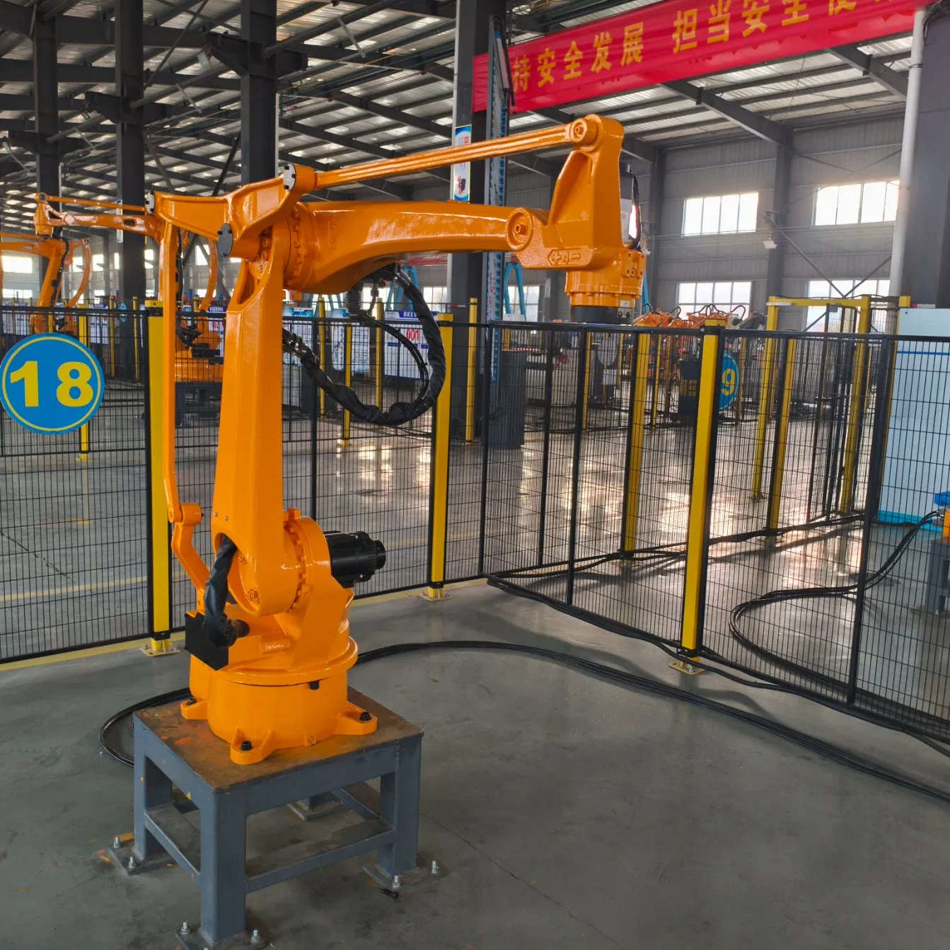 Versatile Four Axis Robot Arm for Efficient Material Handling Solutions