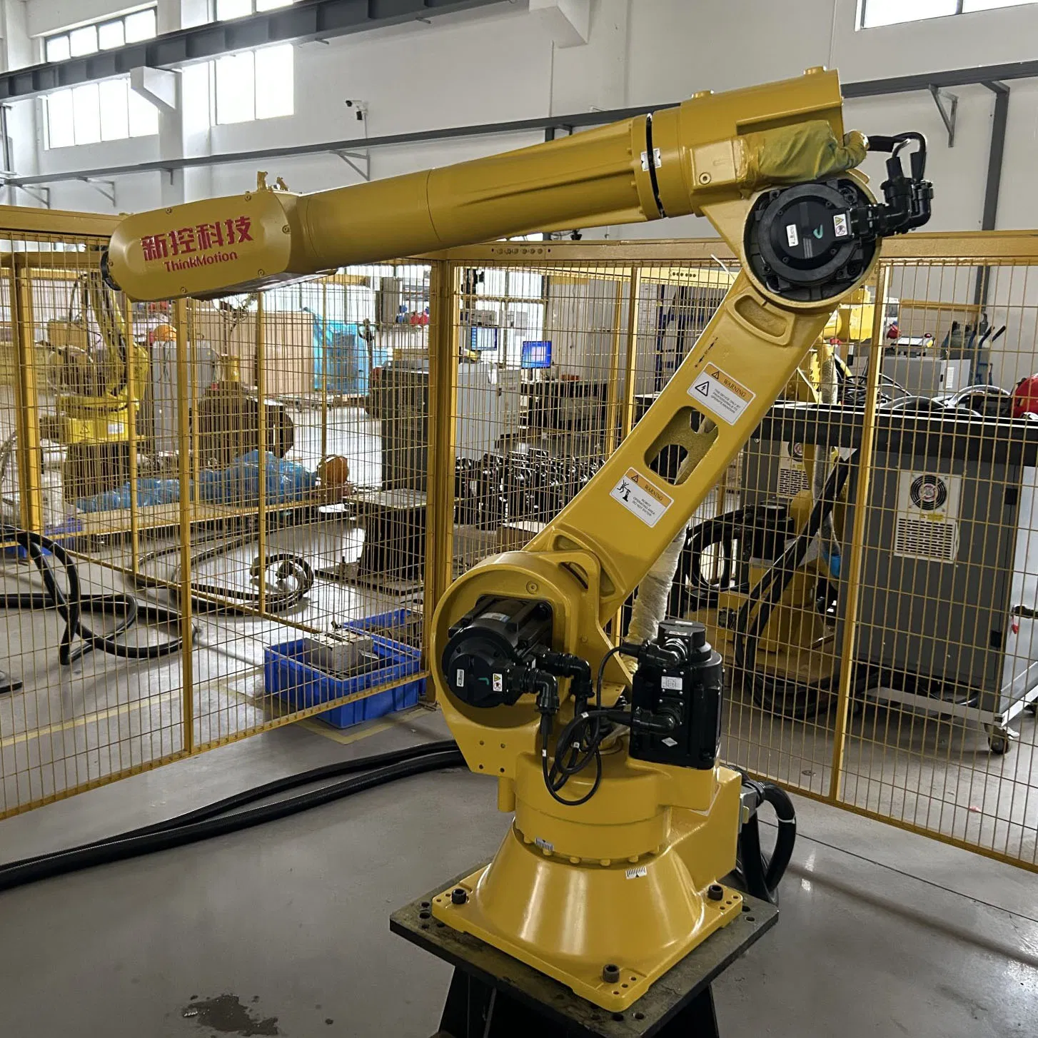 Efficient Material Handling Welding Robot for Versatile Applications