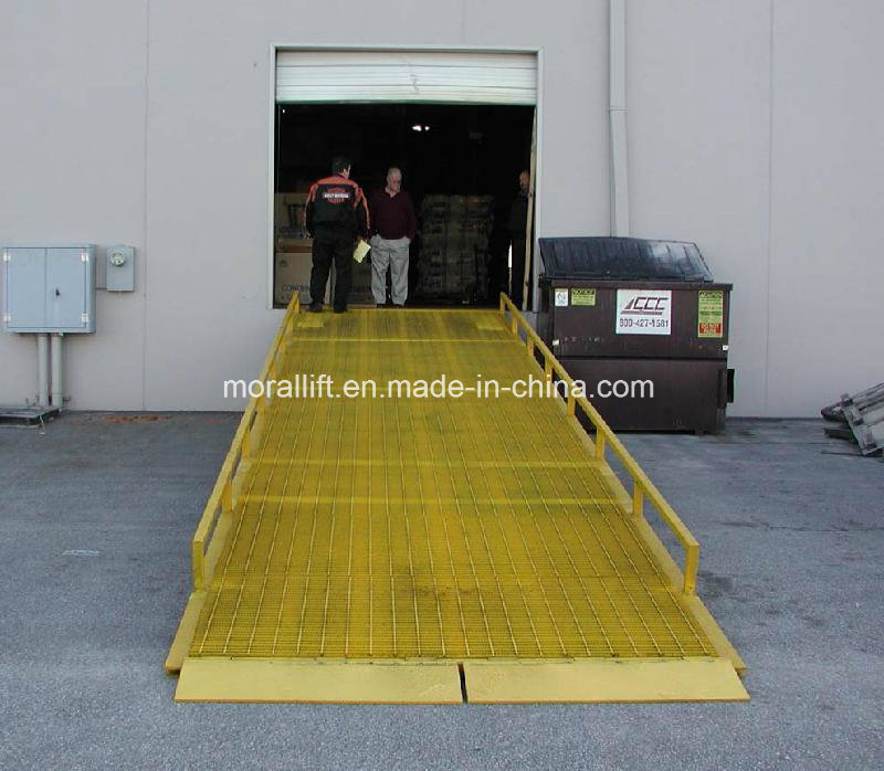 8t Mobile Warehouse Loading Ramp Yard Leveler for Sale