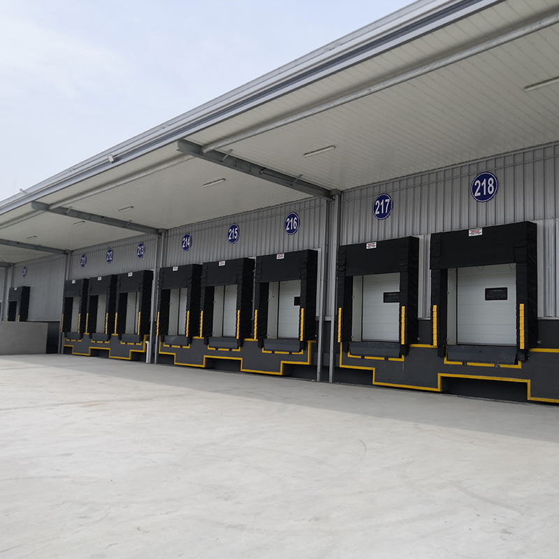 Factory Customized Wholesale Freezor Food Storage PVC Curtain Waterproof Sponge Dock Shelter