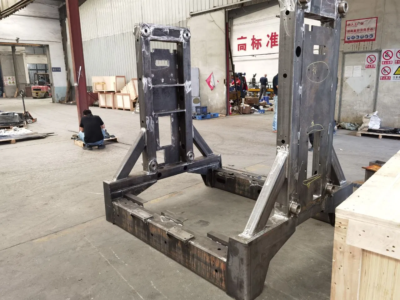 Customized Logistics Equipment Steel Weld Frame Heavy Duty Construction Parts Welding Part
