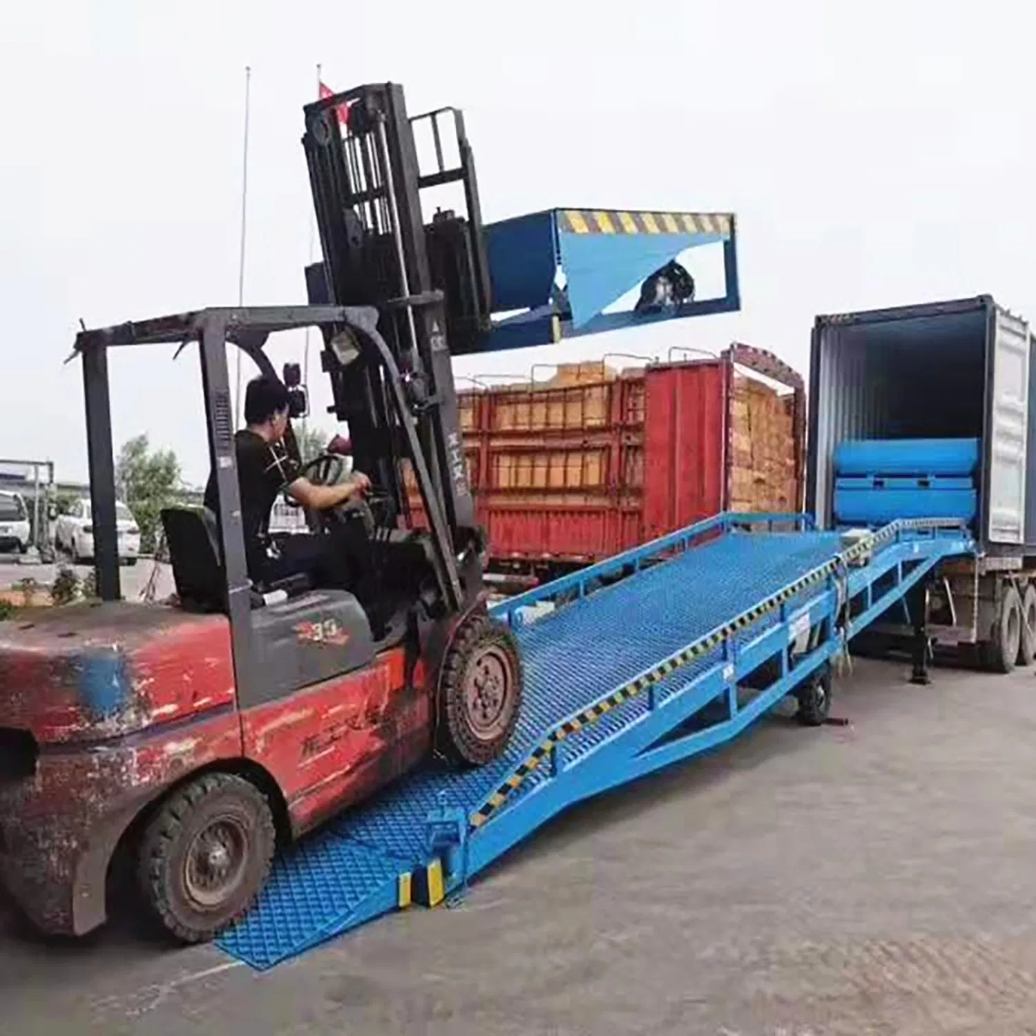 Mobile Truck Loading Dock Ramps Yard Ramp Slope Lift Forklift Dock Leveler