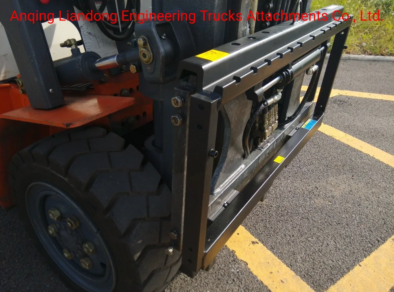 1.5 Ton - 4.5 Ton Forklift Attachment Sideshifter with Good Quality for Heli Doosan Clark