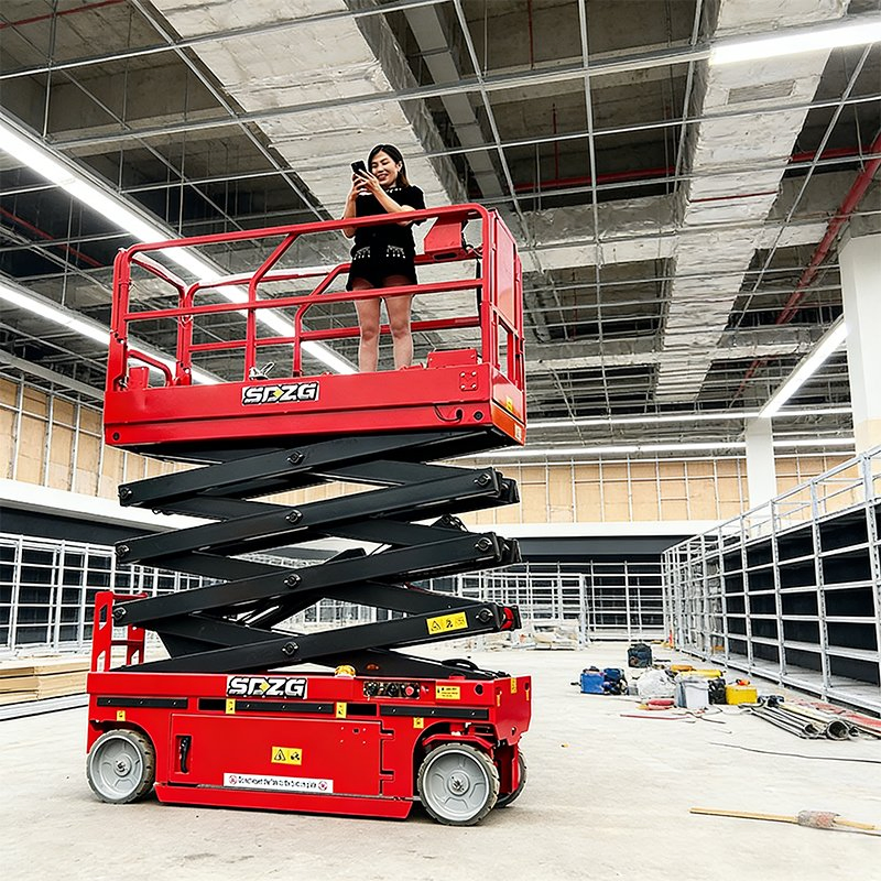 320kg 8-12m Self-Propelled Hydraulic Lift Mobile Electric Battery Dual Mast Steel Scissor Lift Platforms 4 Pers