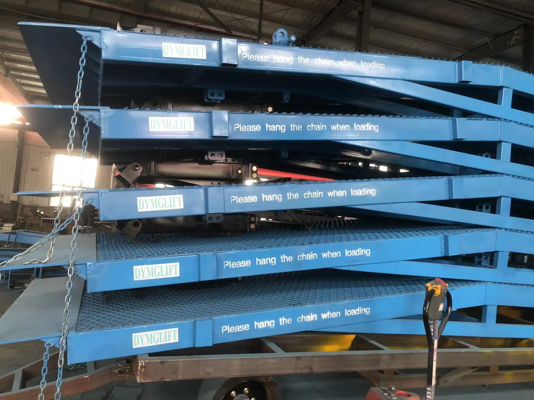 Dymg 6ton 8ton 10ton 12ton 15ton 20ton Mobile Loading Unloading Ramp for Container Yard Ramp Forklift Ramp Mobile Portable Ramp Steel Ramp