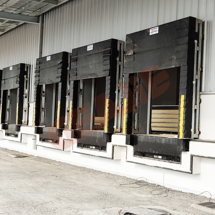 2026 CE Certified Factory Price New Industrial Sponge Dock Seal Dock Shelter