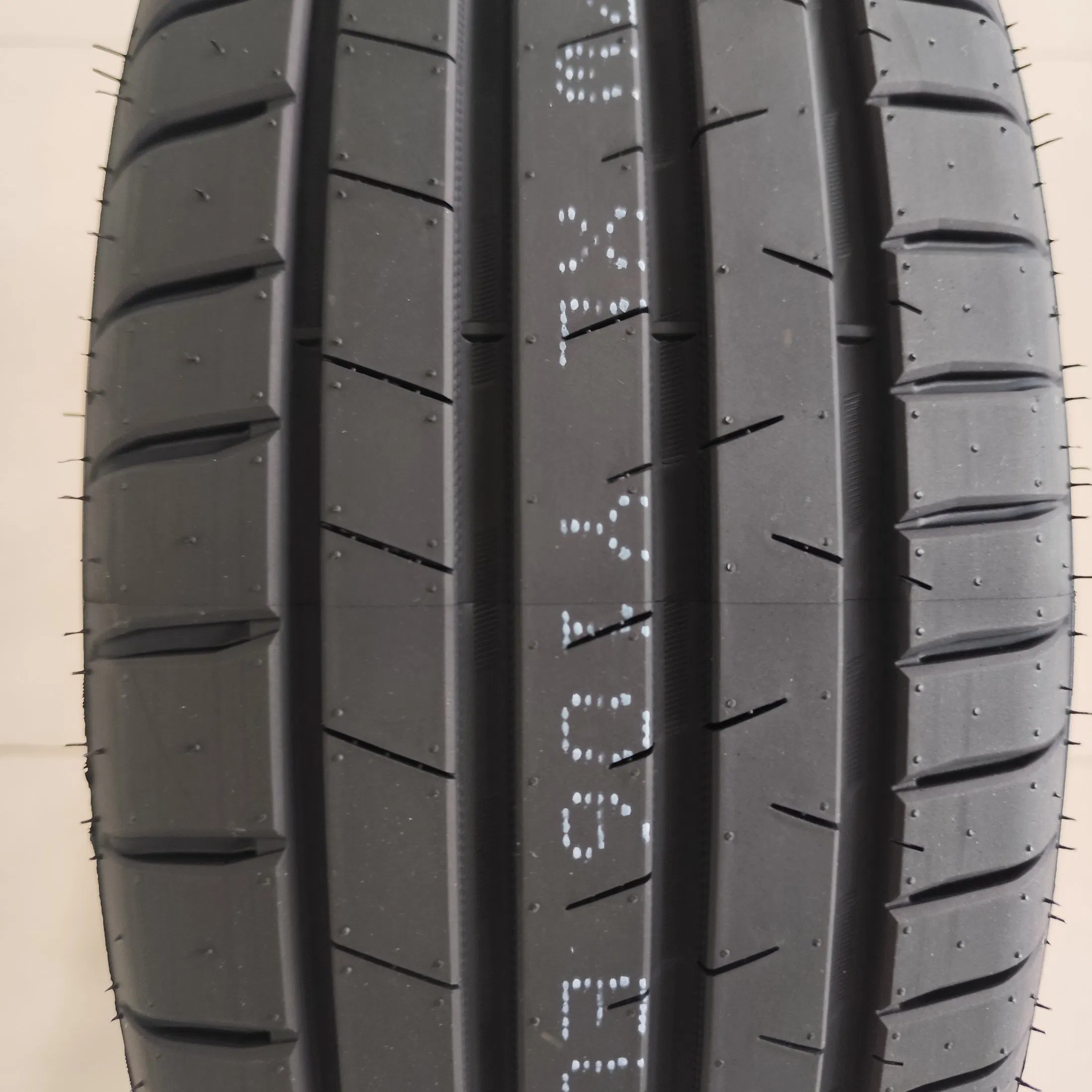 Dovroad Lykeen Zelda/Passenger Car Tire/Summer UHP/16 17 18 19 20 21 22inch/PCR Car Tyre Tire/All Season Precision Handling, Limitless Control Tire