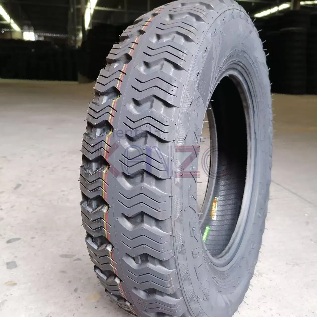 Symmetric Pattern Tires Good Quiet Effect; High Comfort; Relatively Fuel - Efficient 165/70r13 175/70r13 185/70r13 155/65r14