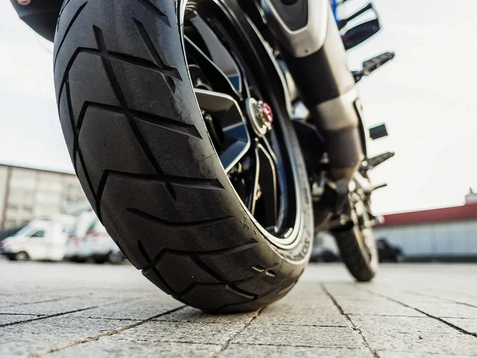 Motorcycle Tyre Performance