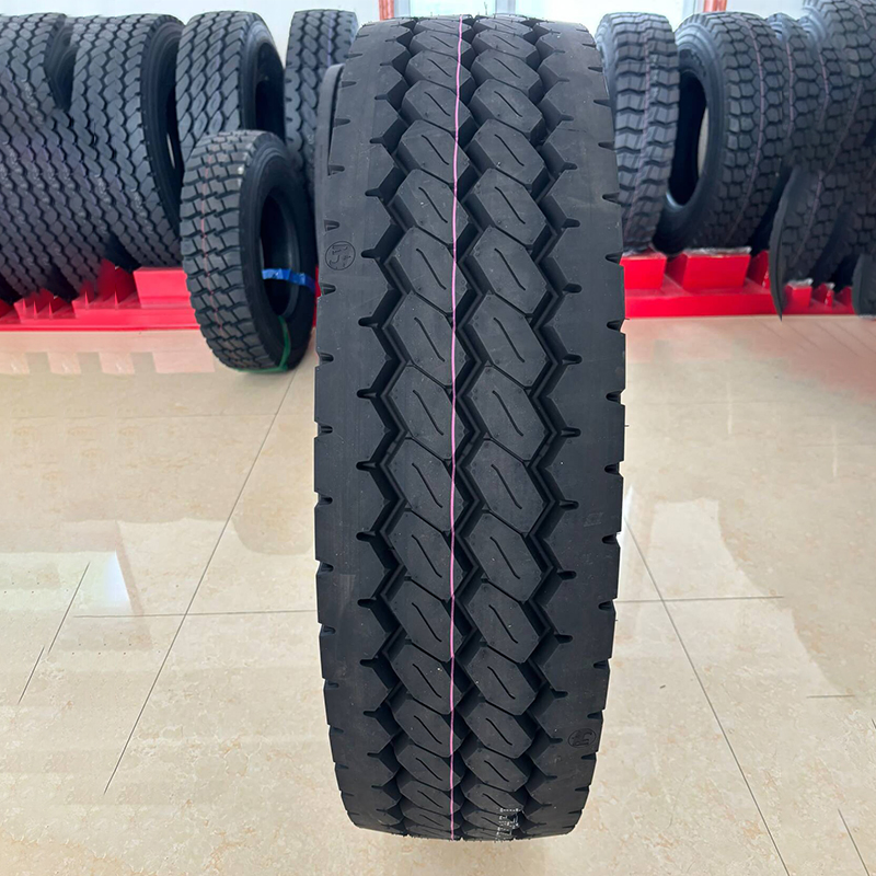 Innovative Smart Sensing Long Haul Fuel Efficient Advance Landlux 215/75r17.5 Truck Tires