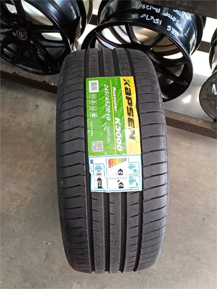 Touring All Season New Car Tires P205/70r15 P215/70r15 P215/75r15 100, 000 Kms Mileage Wholesale Car Tire