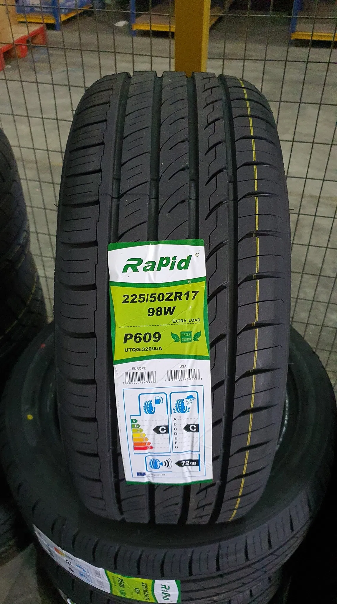 China Radial Snow Winter PCR Passenger Car Tyres SUV Summer Sport 215/55/17 235/55/18 205/50/17 205/55/16 235/45/18 Run Flat 225/45zrf17