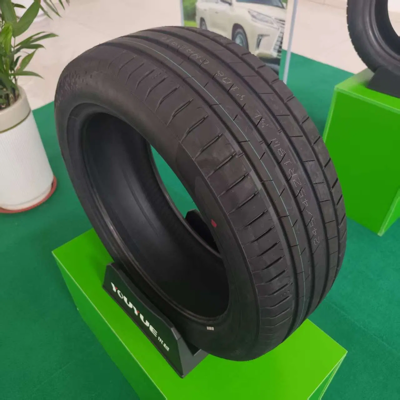 Dovroad Y106 Passenger Tire High-Performance Anti-Abrasion Industrial Rubber Tyre Grand Touring Car/SUV Tires